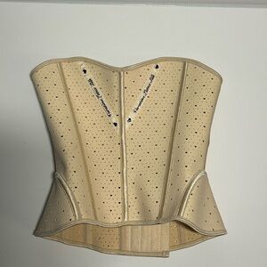 Varatina Italy Crème Latex Corset Bustier Bonded Size Medium